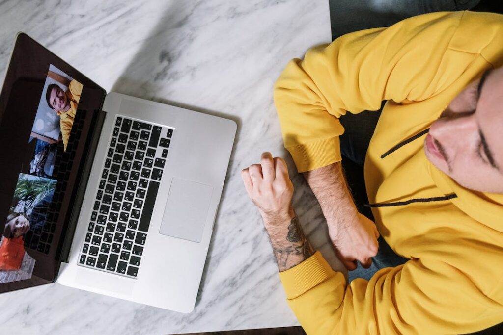 Remote team meeting to symbolize background check industry trends global remote workforce
